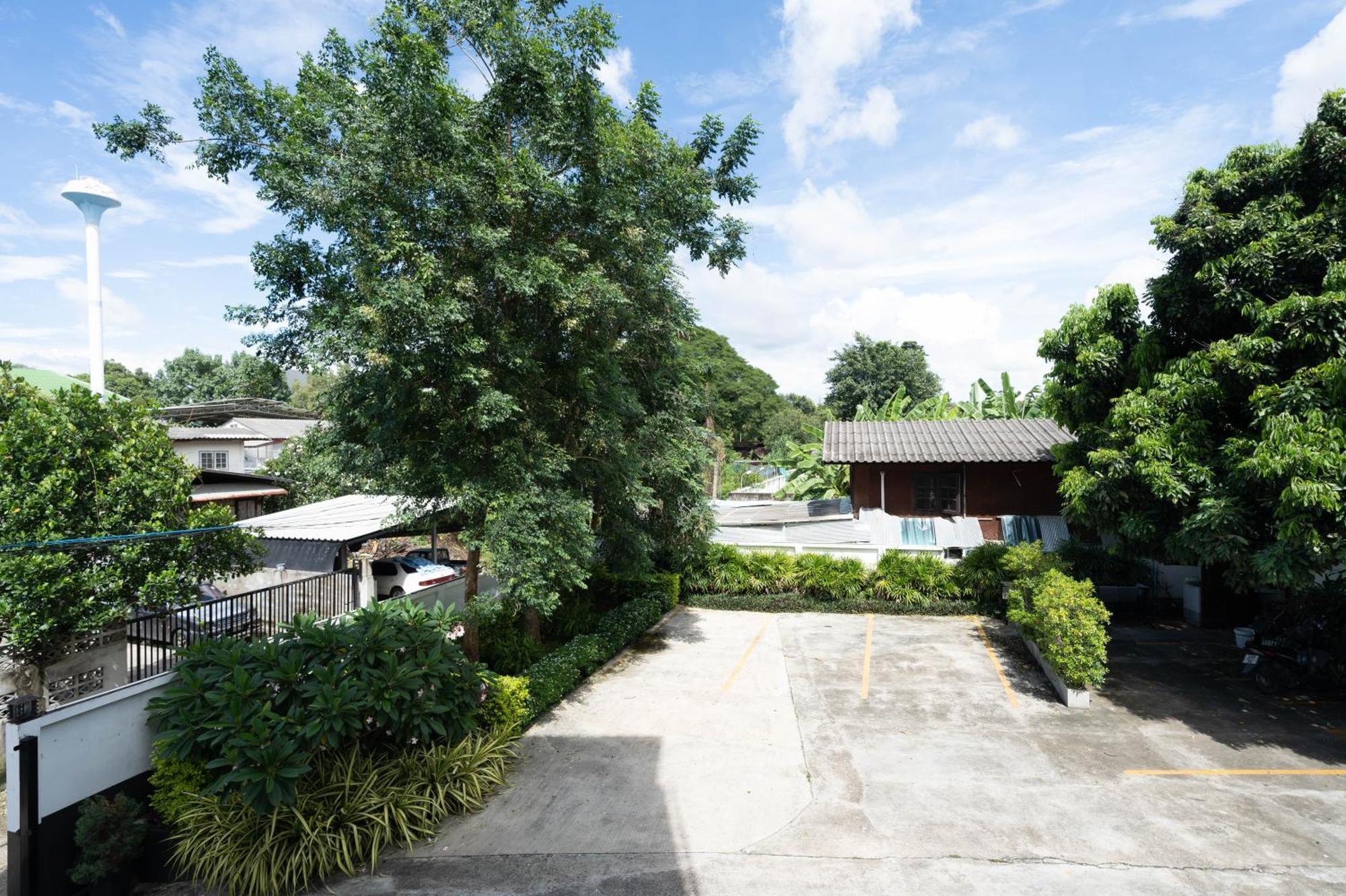 Chiang Mai Mansion 2 Apartment Exterior photo